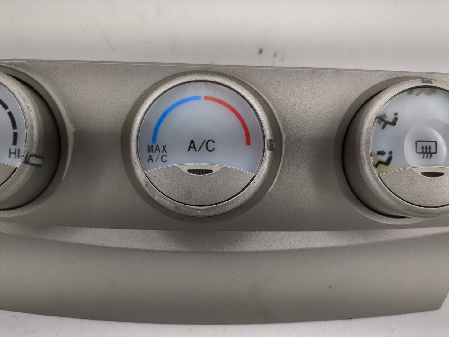 2010-2011 Toyota Camry Climate Control Module Temperature AC/Heater Replacement P/N:55900-06200 Fits Fits 2010 2011 OEM Used