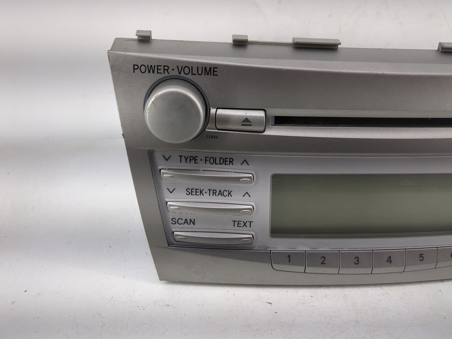 2011 Toyota Camry Radio AM FM Cd Player Receiver Replacement P/N:86120-06480 Fits OEM Used Auto Parts - Oemusedautoparts1.co