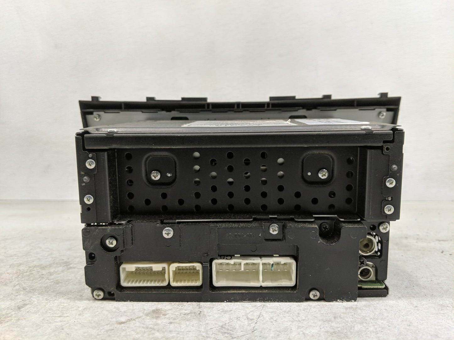 2011 Toyota Camry Radio AM FM Cd Player Receiver Replacement P/N:86120-06480 Fits OEM Used Auto Parts - Oemusedautoparts1.co
