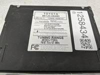 2010-2011 Toyota Camry Radio AM FM Cd Player Receiver Replacement P/N:86120-06480 Fits Fits 2010 2011 OEM Used Auto Parts - 
