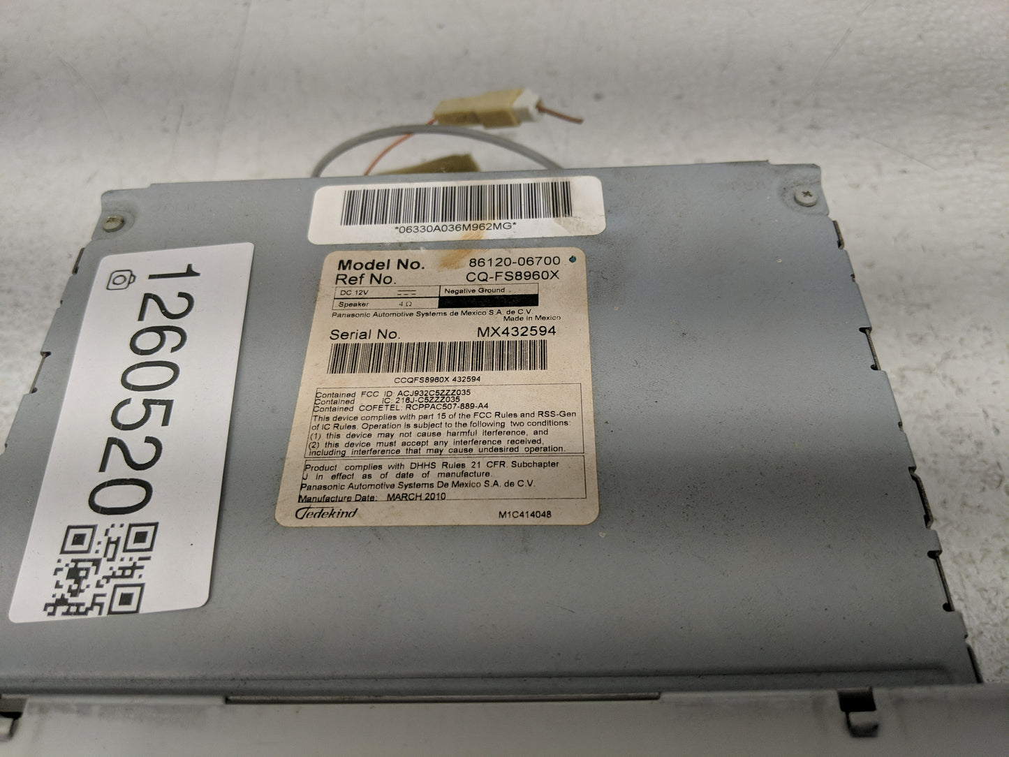 2010-2011 Toyota Camry Radio AM FM Cd Player Receiver Replacement P/N:86120-06700 Fits Fits 2010 2011 OEM Used Auto Parts - 