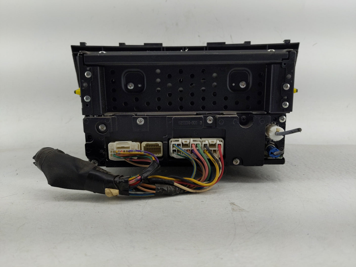 2010-2011 Toyota Camry Radio AM FM Cd Player Receiver Replacement P/N:86120 86480 Fits Fits 2010 2011 OEM Used Auto Parts - 