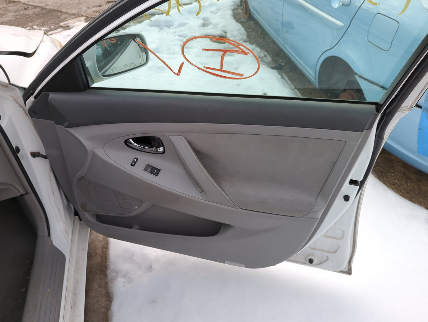 2011 Toyota Camry Front Right Passenger Interior Door Panel Trim 1265797 - Oemusedautoparts1.com