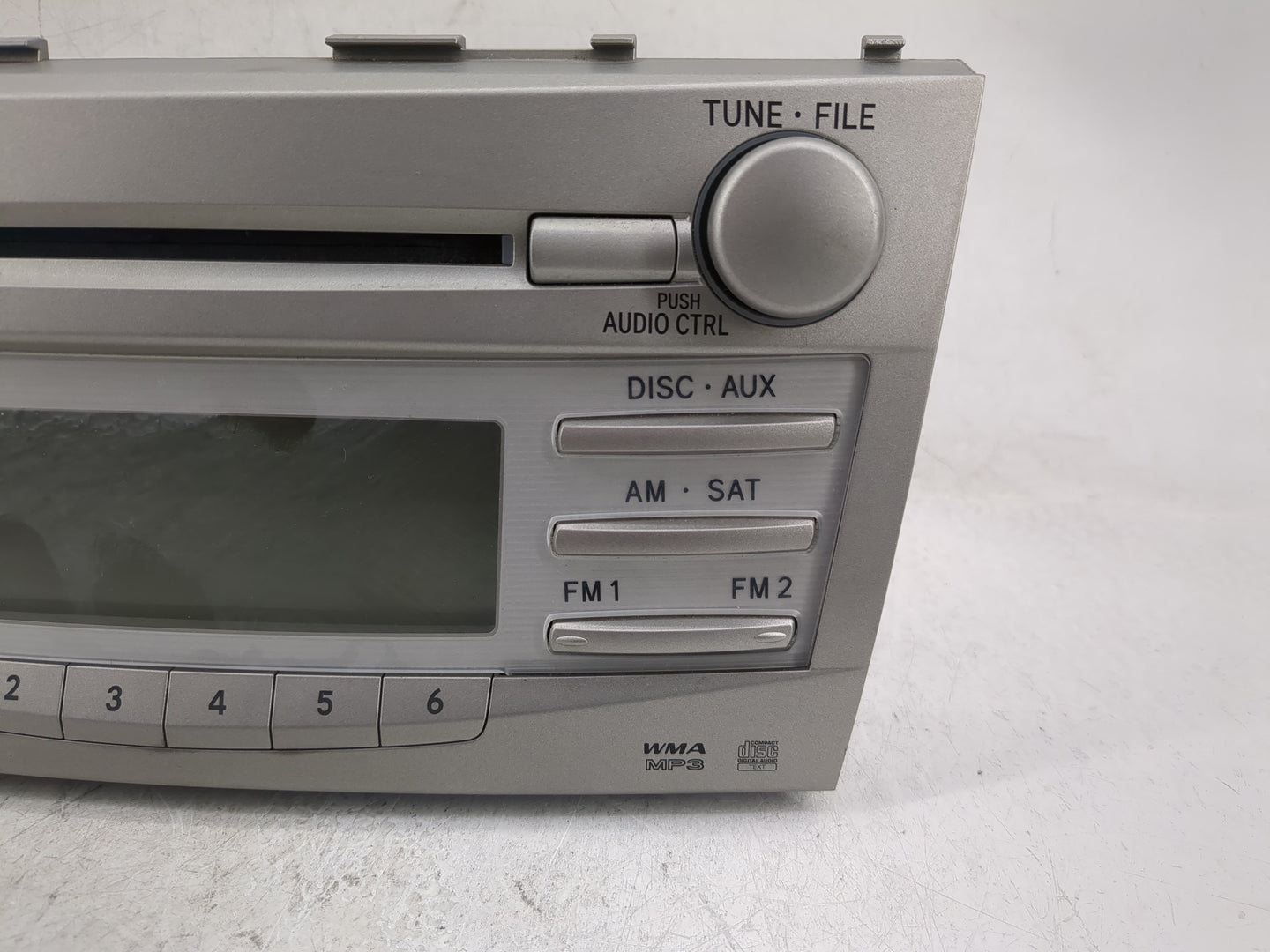 2010-2011 Toyota Camry Radio AM FM Cd Player Receiver Replacement P/N:86120-06480 86120 86480 Fits Fits 2010 2011 OEM Used A