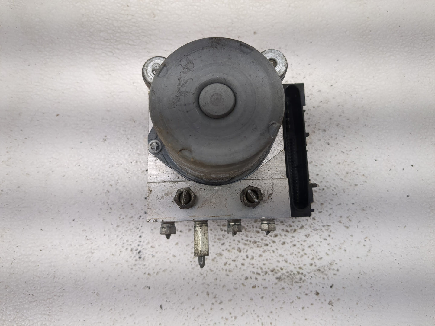 2010-2011 Toyota Camry ABS Pump Control Module Replacement P/N:0 265 230 640 00 44540-06050-A Fits Fits 2010 2011 OEM Used A