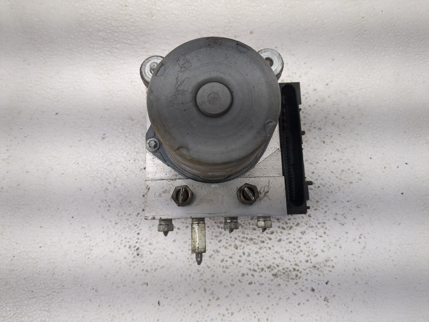 2010-2011 Toyota Camry ABS Pump Control Module Replacement P/N:0 265 230 640 00 44540-06050-A Fits Fits 2010 2011 OEM Used A