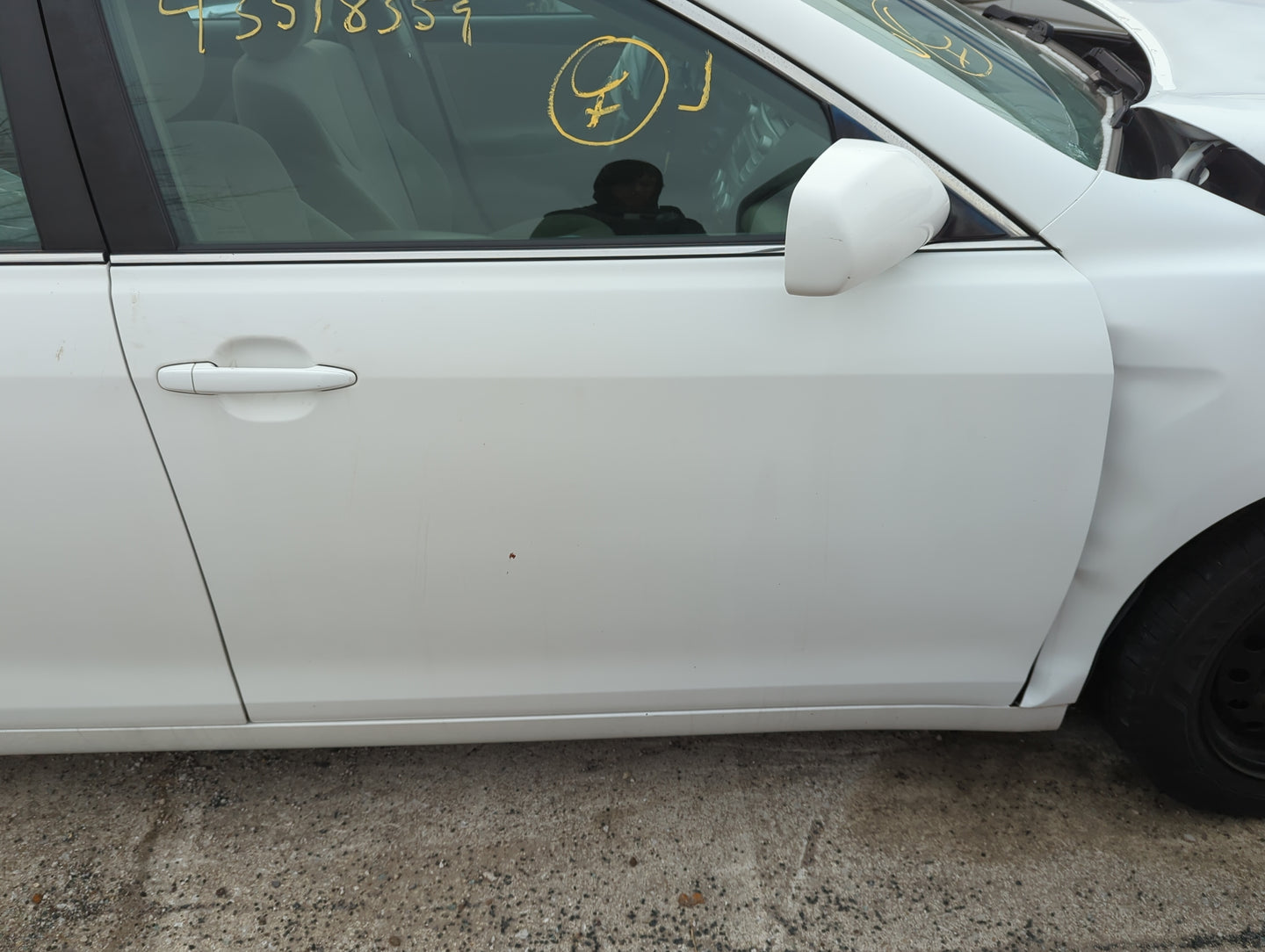 2007-2011 Toyota Camry Passenger Front Door Oem - Oemusedautoparts1.com