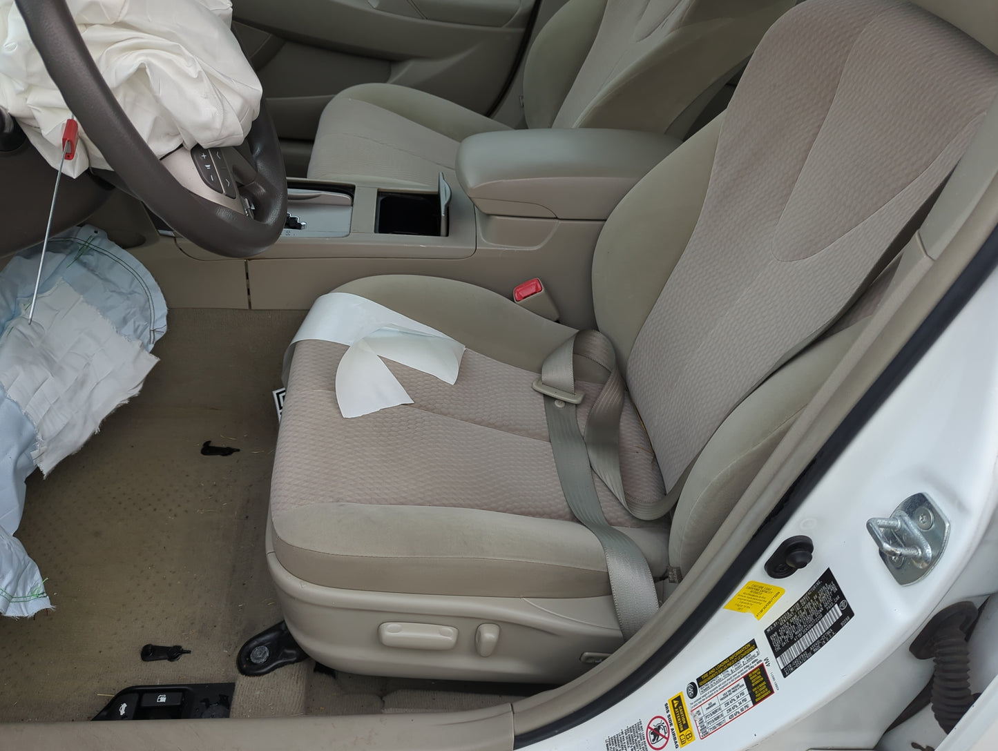 2010-2011 Toyota Camry Driver Front Seat Oem 1289022 - Oemusedautoparts1.com