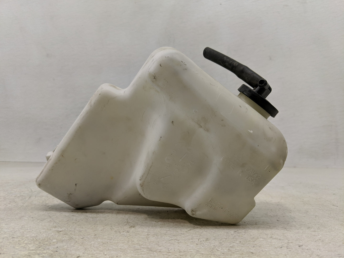 2007-2011 Toyota Camry Radiator Coolant Overflow Expansion Tank Bottle - Oemusedautoparts1.com