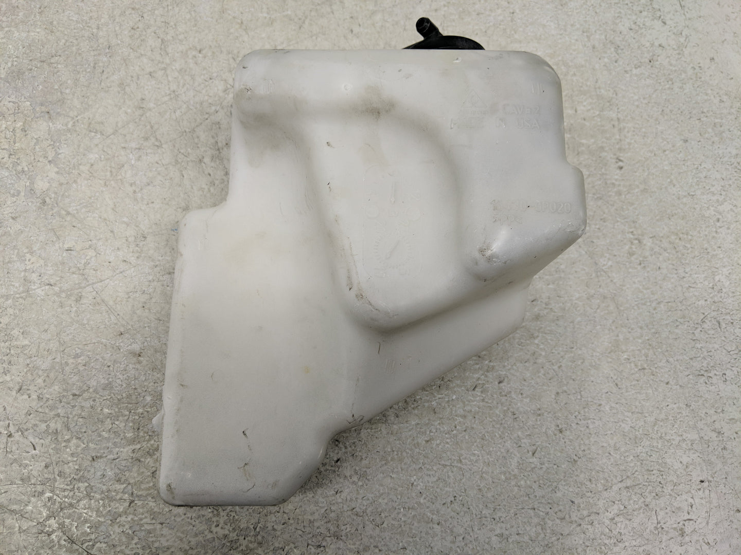 2007-2011 Toyota Camry Radiator Coolant Overflow Expansion Tank Bottle 1313139 - Oemusedautoparts1.com