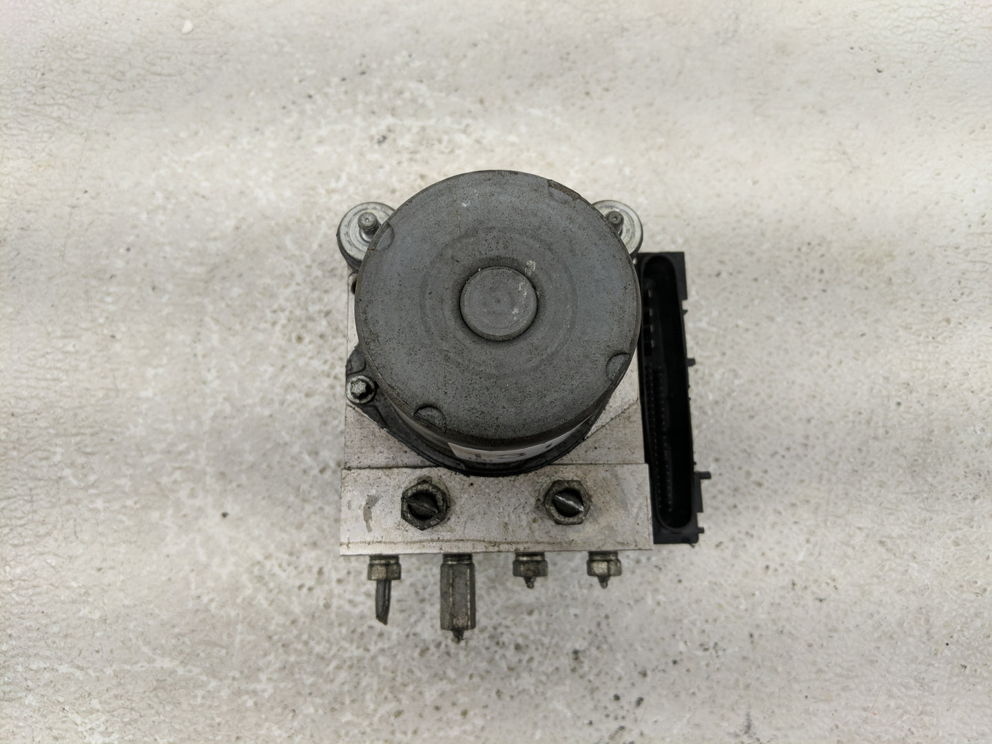 2010-2011 Toyota Camry ABS Pump Control Module Replacement P/N:44540 06050 0 265 230 640 Fits Fits 2010 2011 OEM Used Auto P
