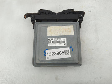 2010-2011 Toyota Camry PCM Engine Control Computer ECU ECM PCU OEM P/N:06K 907 425 TN275400-4250, 89661-06J11 Fits Fits 2010