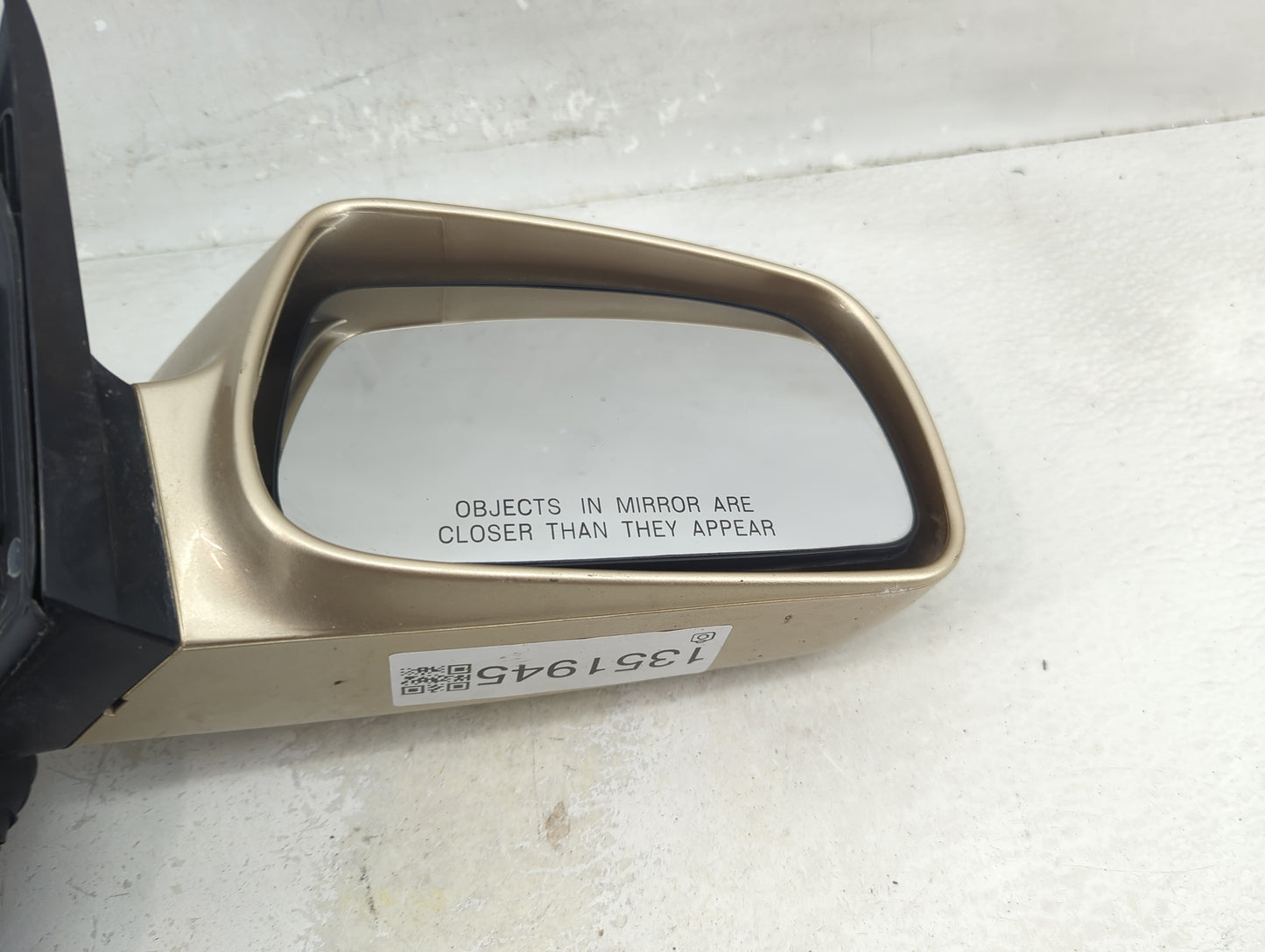 2011 Toyota Camry Passenger Side View Mirror - Right Door Mirror OEM Used - Oemusedautoparts1.com