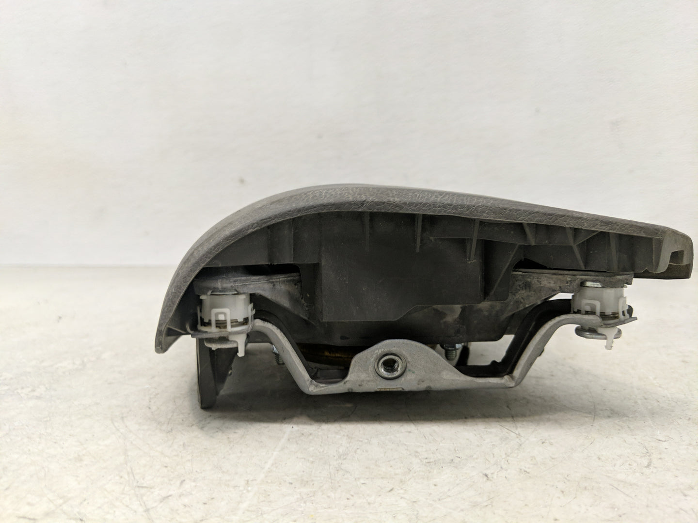 2007-2011 Toyota Camry Air Bag Driver Left Steering Wheel Mounted Fits Fits 2007 2008 2009 2010 2011 OEM Used Auto Parts - O