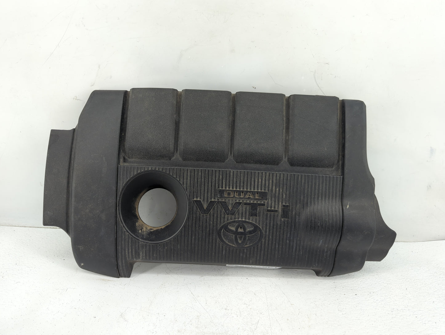 2011 Toyota Camry Engine Cover - Oemusedautoparts1.com