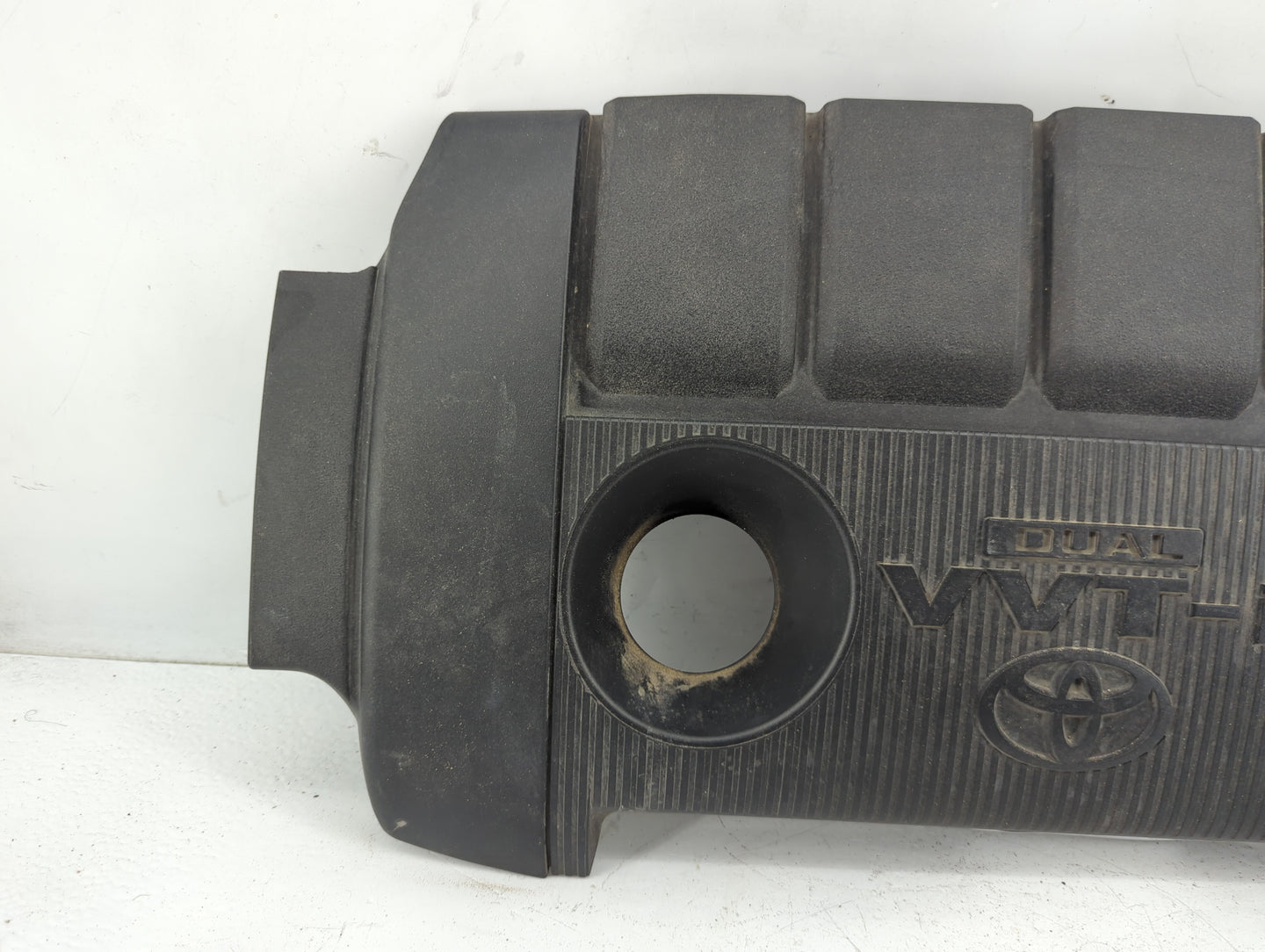 2011 Toyota Camry Engine Cover - Oemusedautoparts1.com