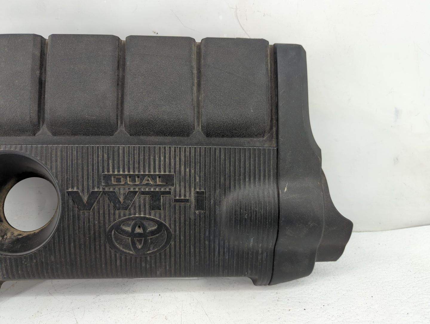 2011 Toyota Camry Engine Cover - Oemusedautoparts1.com