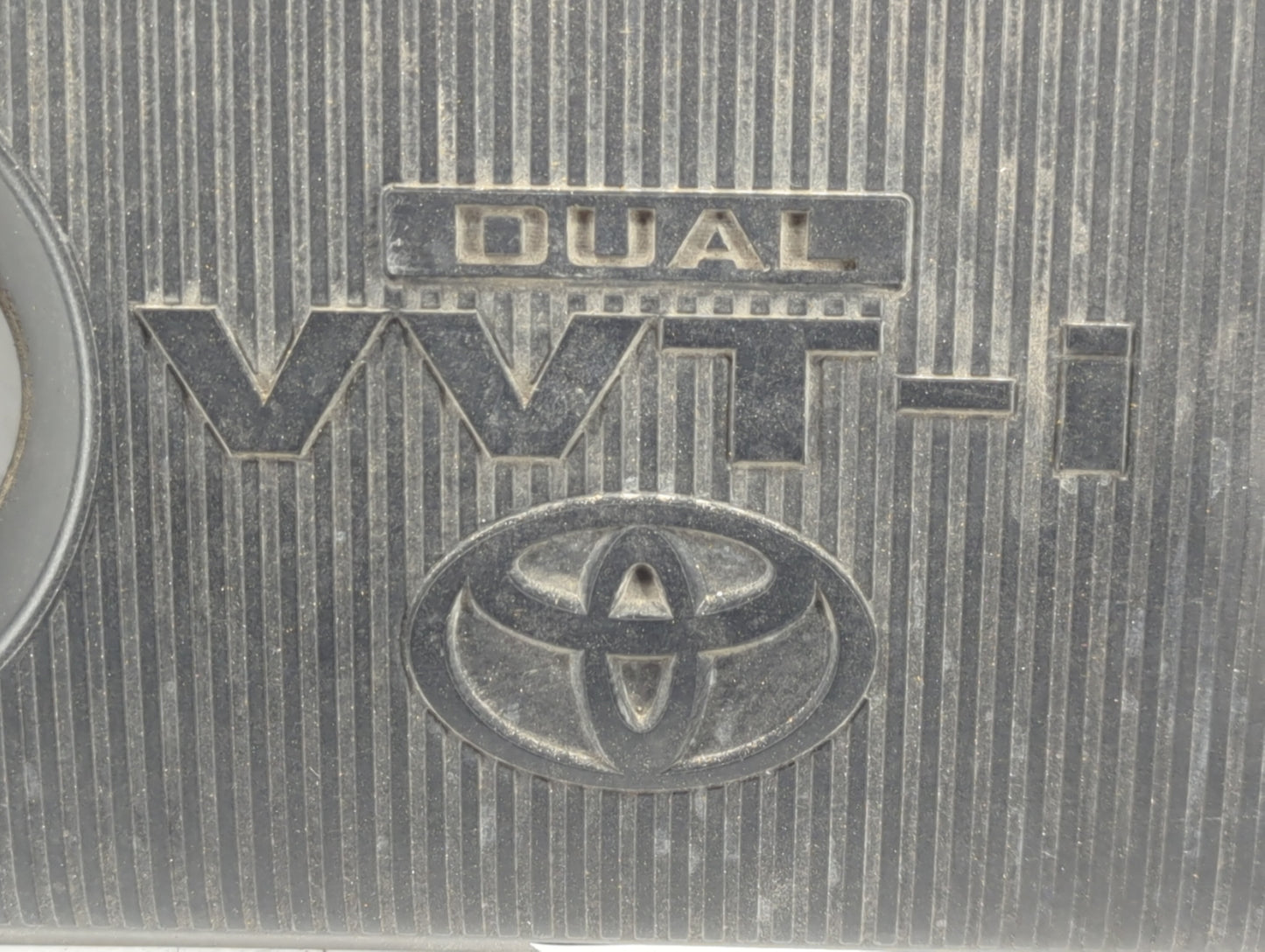 2011 Toyota Camry Engine Cover - Oemusedautoparts1.com