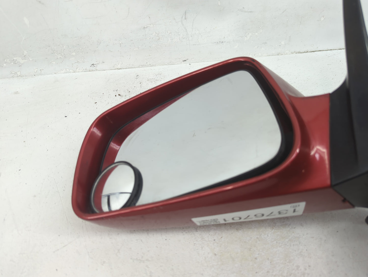 2007-2011 Toyota Camry Driver Side View Mirror - Left Door Mirror OEM Used - Oemusedautoparts1.com