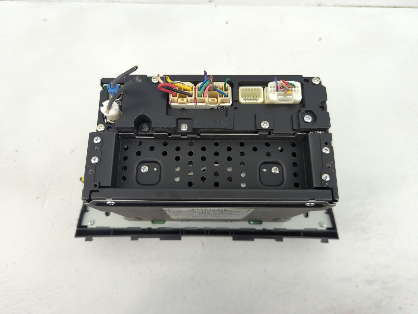 2010-2011 Toyota Camry Radio AM FM Cd Player Receiver Replacement P/N:86120-06480 Fits Fits 2010 2011 OEM Used Auto Parts - 