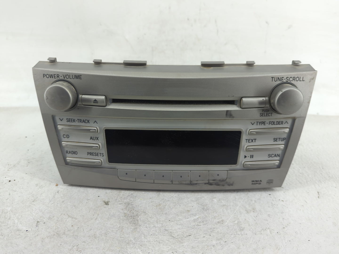 2010-2011 Toyota Camry Radio AM FM Cd Player Receiver Replacement P/N:86120-06760 Fits Fits 2010 2011 OEM Used Auto Parts - 