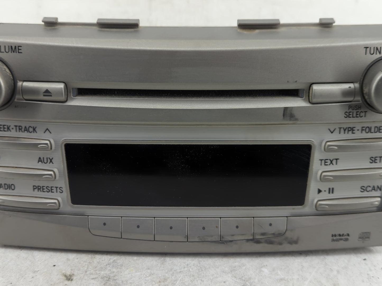 2010-2011 Toyota Camry Radio AM FM Cd Player Receiver Replacement P/N:86120-06760 Fits Fits 2010 2011 OEM Used Auto Parts - 