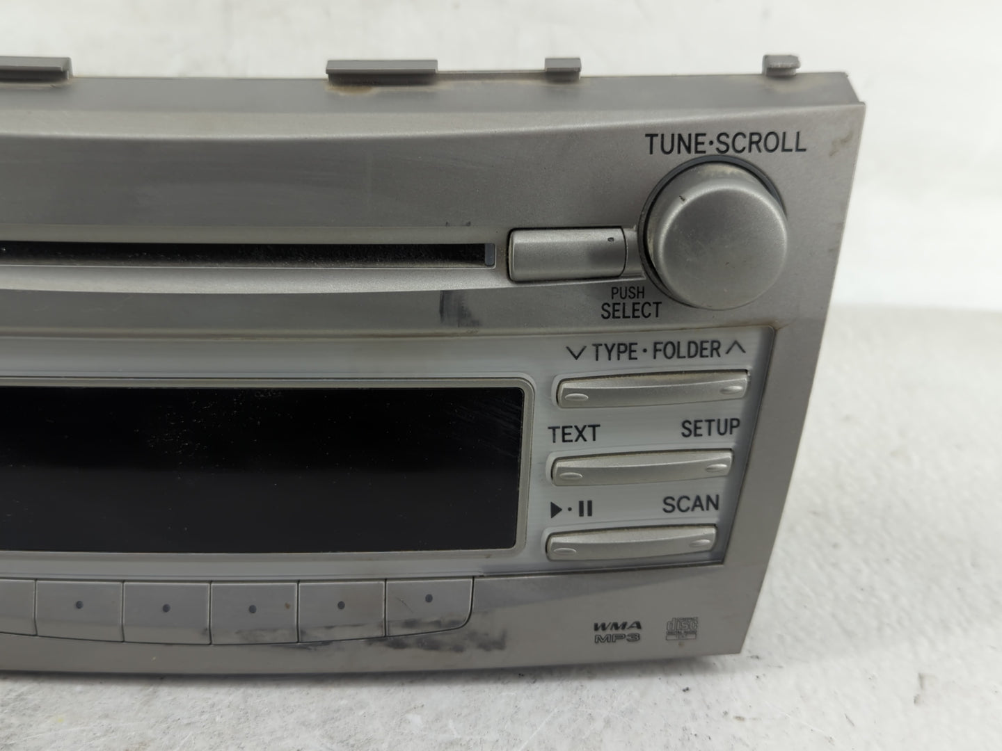 2010-2011 Toyota Camry Radio AM FM Cd Player Receiver Replacement P/N:86120-06760 Fits Fits 2010 2011 OEM Used Auto Parts - 