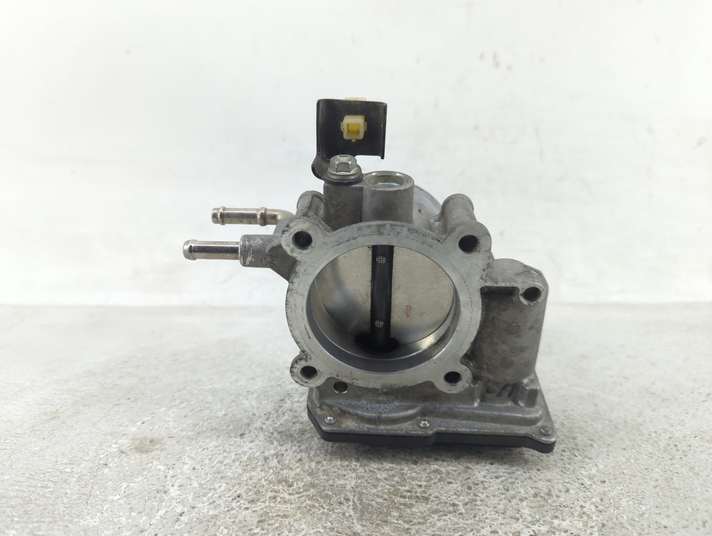 2010-2017 Toyota Camry Throttle Body P/N:22030-36010 Fits Fits 2009 2010 2011 2012 2013 2014 2015 2016 2017 2018 2019 OEM Us