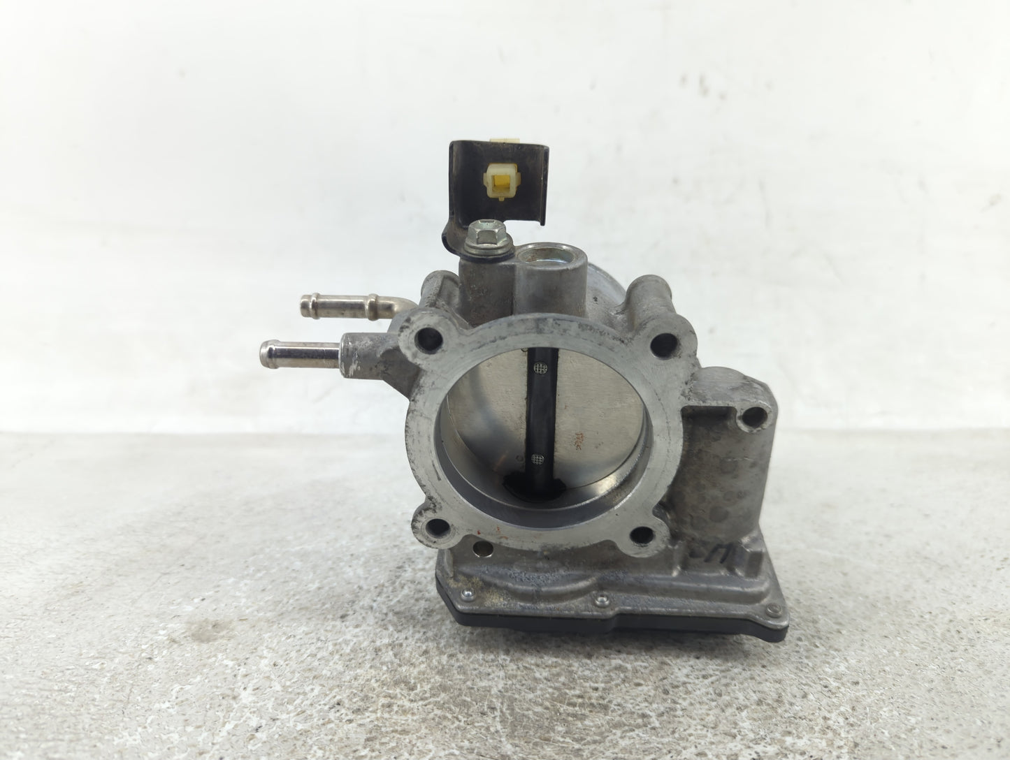 2010-2017 Toyota Camry Throttle Body P/N:22030-36010 Fits Fits 2009 2010 2011 2012 2013 2014 2015 2016 2017 2018 2019 OEM Us