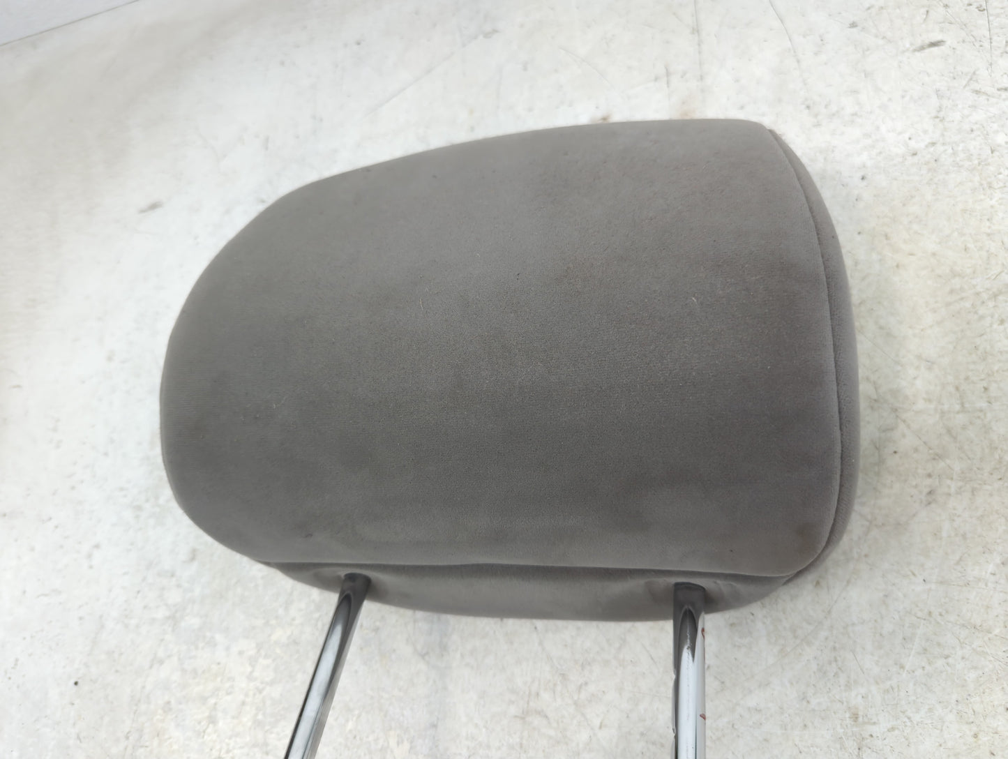 2010-2011 Toyota Camry Headrest Head Rest Front Driver Passenger Seat - Oemusedautoparts1.com