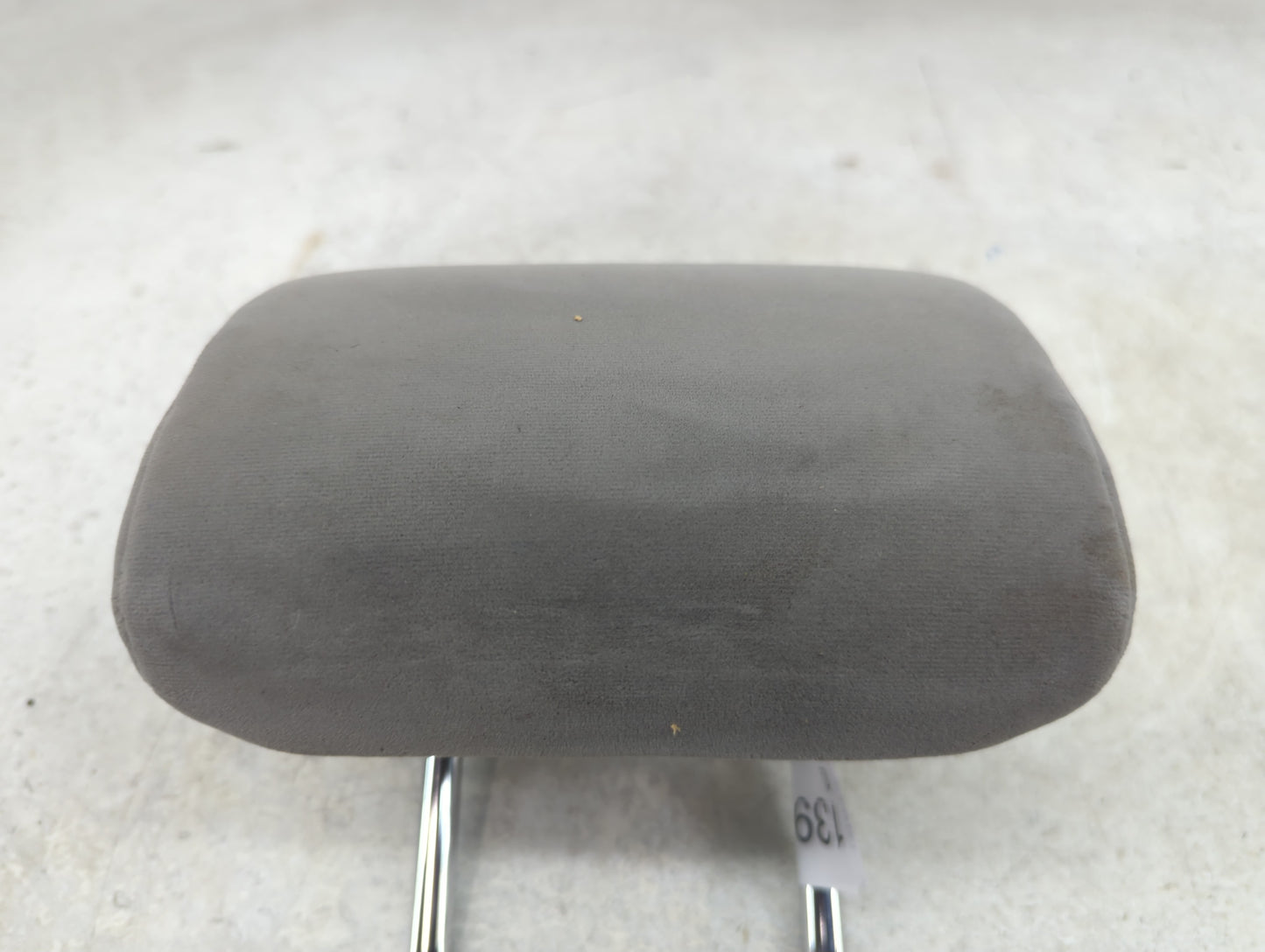 2010-2011 Toyota Camry Headrest Head Rest Rear Center Seat Fits Fits 2010 2011 OEM Used Auto Parts - Oemusedautoparts1.com