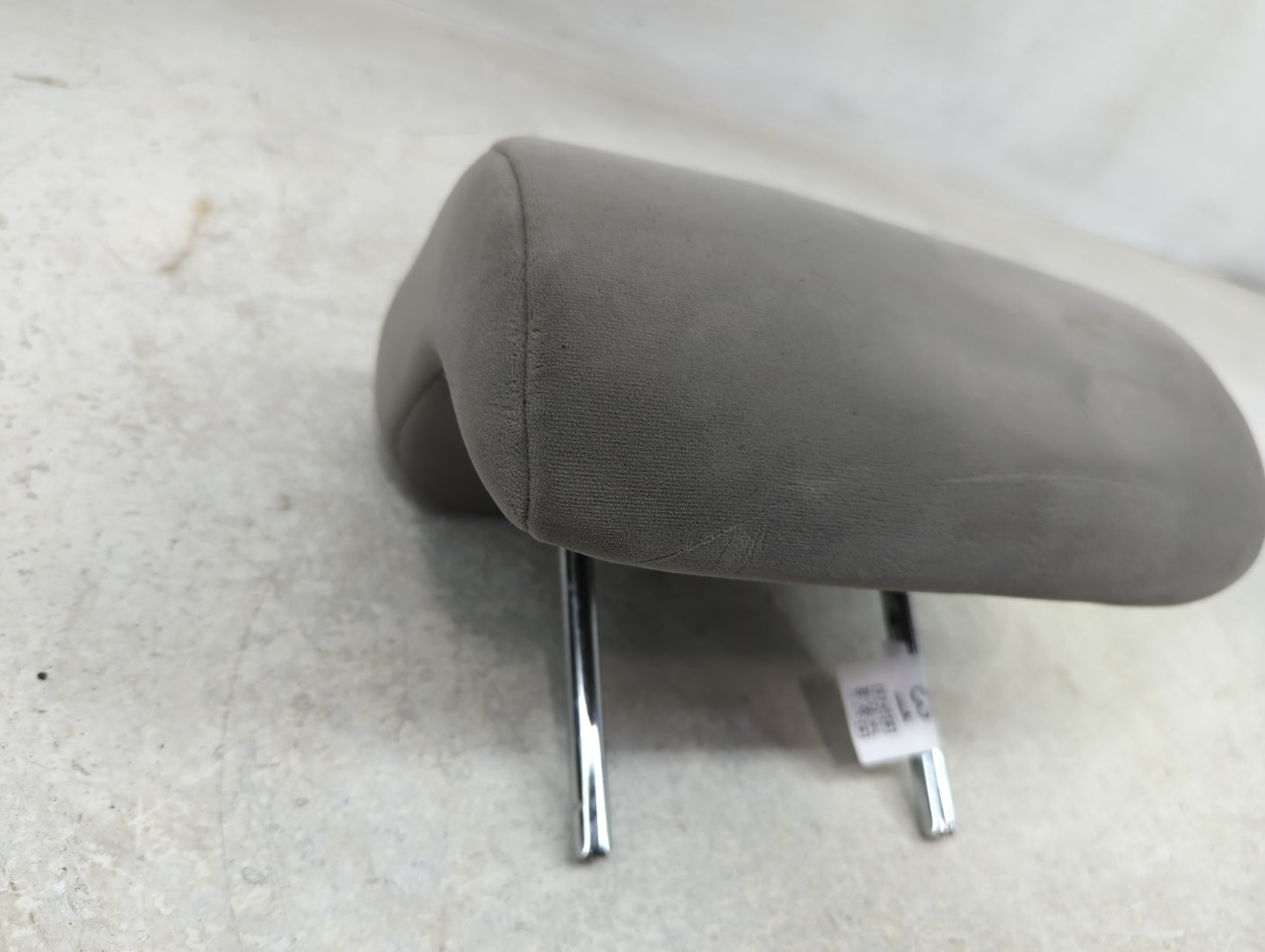 2010-2011 Toyota Camry Headrest Head Rest Front Driver Passenger Seat - Oemusedautoparts1.com