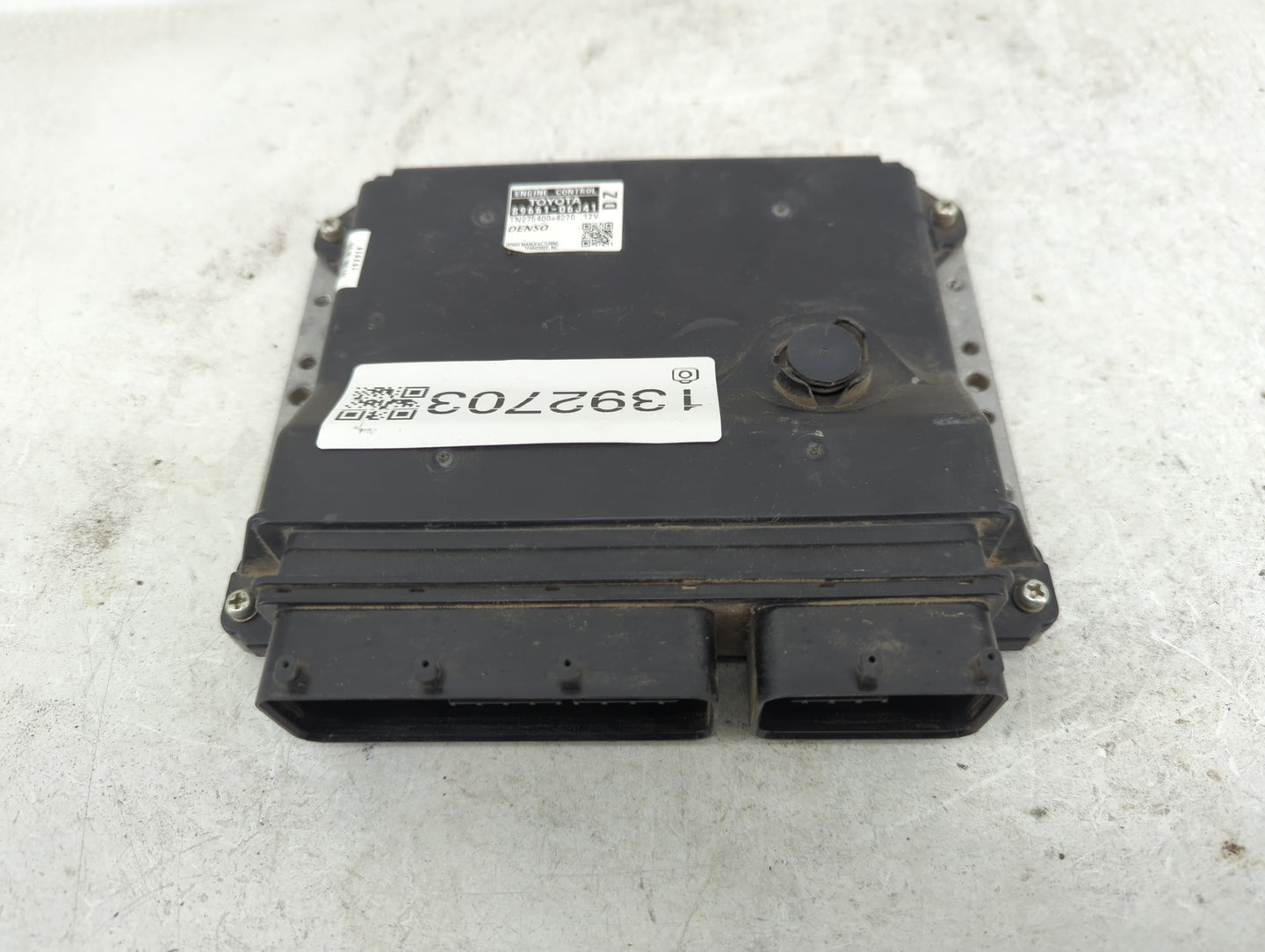 2010-2011 Toyota Camry PCM Engine Control Computer ECU ECM PCU OEM P/N:TN275400-4270 89661-06J41 Fits Fits 2010 2011 OEM Use