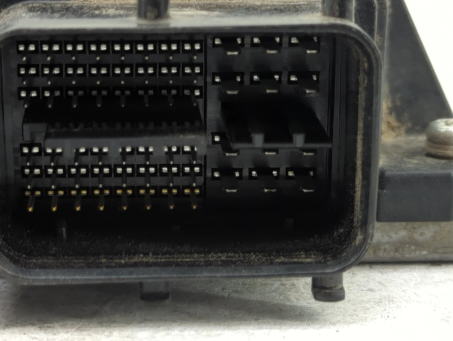 2010-2011 Toyota Camry PCM Engine Control Computer ECU ECM PCU OEM P/N:TN275400-4270 89661-06J41 Fits Fits 2010 2011 OEM Use