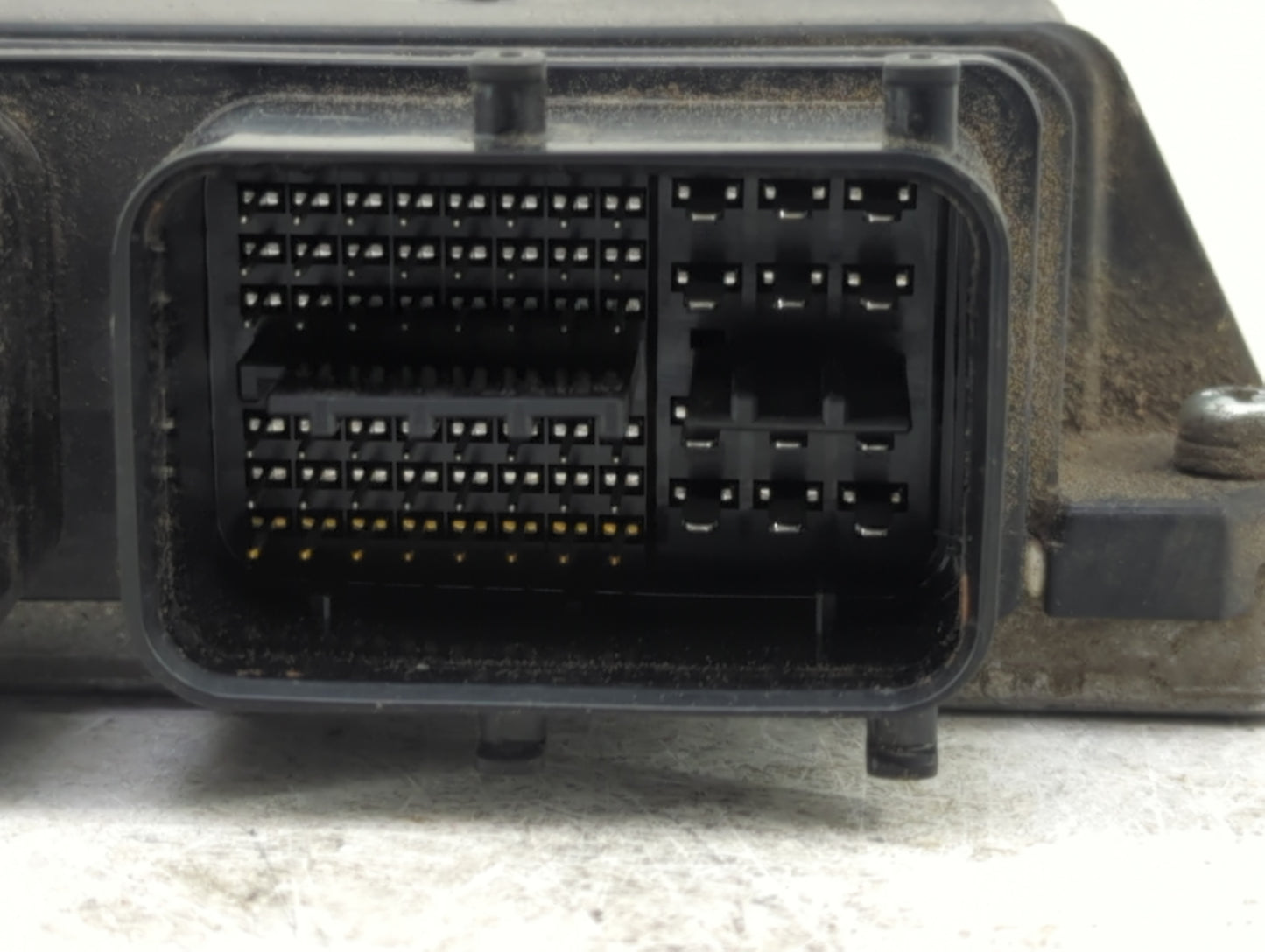 2010-2011 Toyota Camry PCM Engine Control Computer ECU ECM PCU OEM P/N:TN275400-7350 89661-06J42 Fits Fits 2010 2011 OEM Use