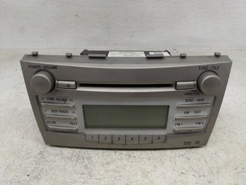 2010-2011 Toyota Camry Radio AM FM Cd Player Receiver Replacement P/N:86120-06480 Fits Fits 2010 2011 OEM Used Auto Parts - 