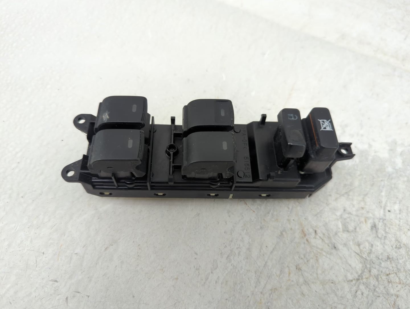2010-2011 Toyota Camry Master Power Window Switch Replacement Driver Side Left P/N:515512 Fits OEM Used Auto Parts - Oemused