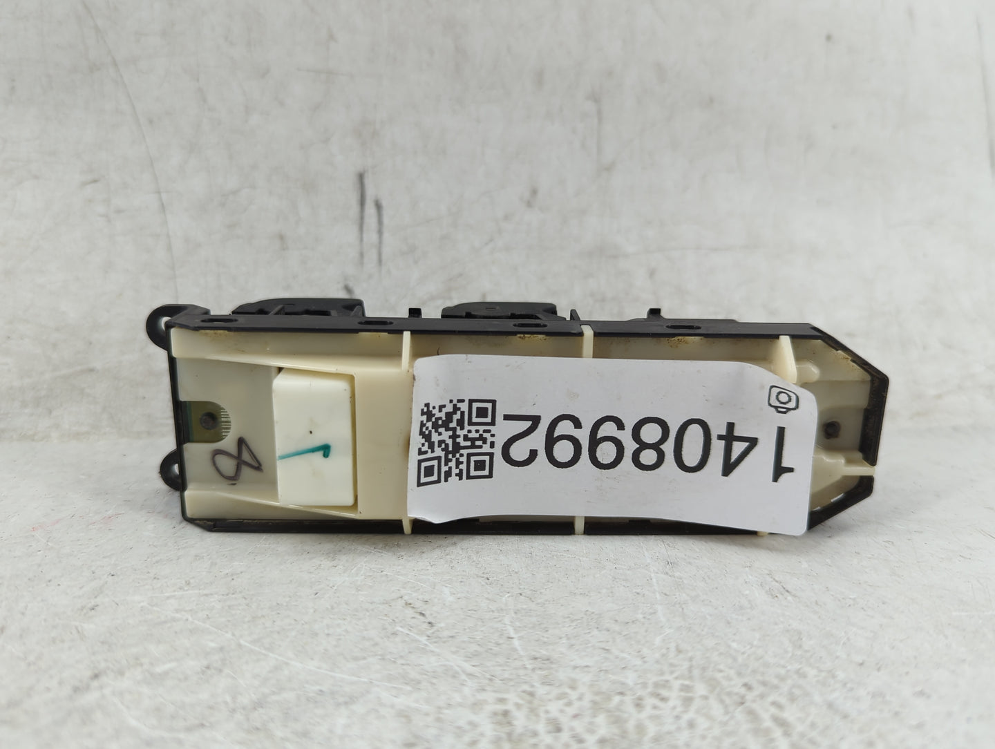2010-2011 Toyota Camry Master Power Window Switch Replacement Driver Side Left P/N:515512 Fits OEM Used Auto Parts - Oemused