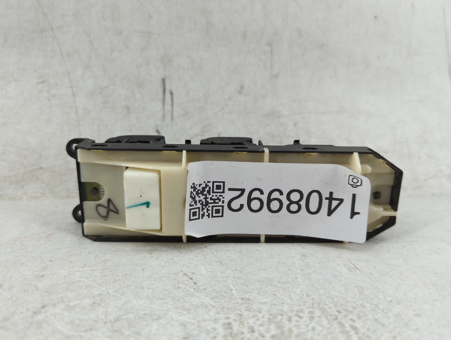 2010-2011 Toyota Camry Master Power Window Switch Replacement Driver Side Left P/N:515512 Fits OEM Used Auto Parts - Oemused