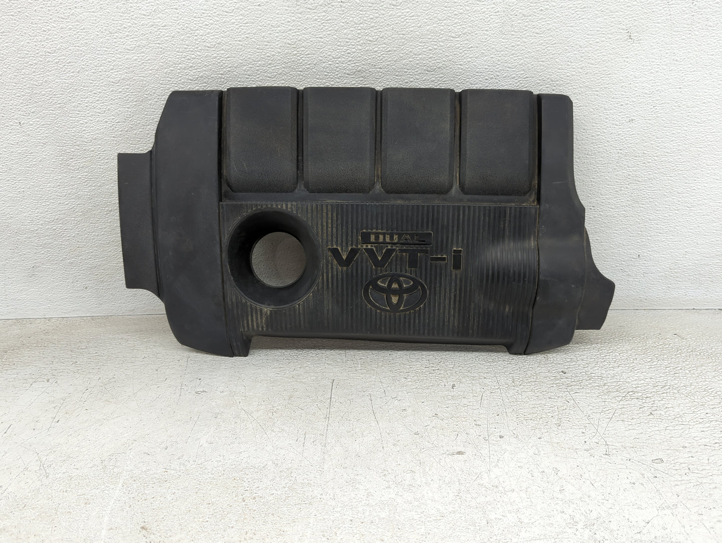 2011 Toyota Camry Engine Cover 1409520 - Oemusedautoparts1.com