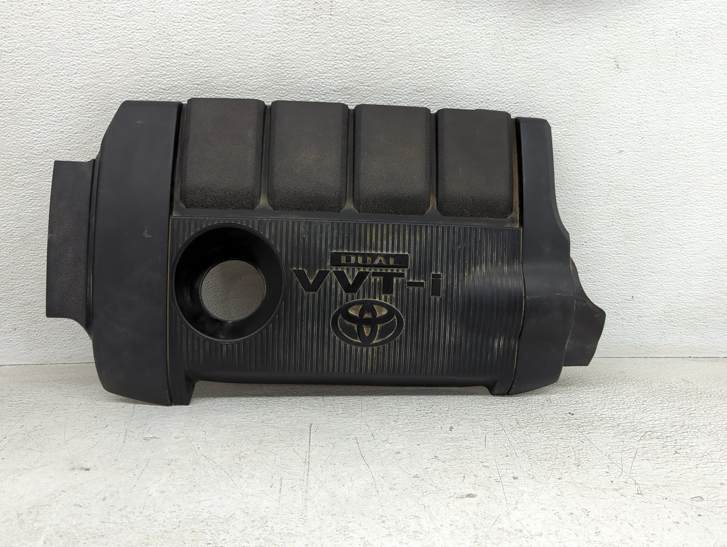 2011 Toyota Camry Engine Cover - Oemusedautoparts1.com