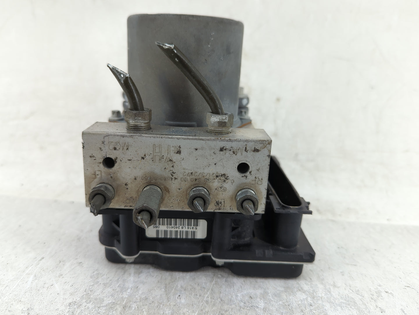 2010-2011 Toyota Camry ABS Pump Control Module Replacement Fits Fits 2010 2011 OEM Used Auto Parts - Oemusedautoparts1.com
