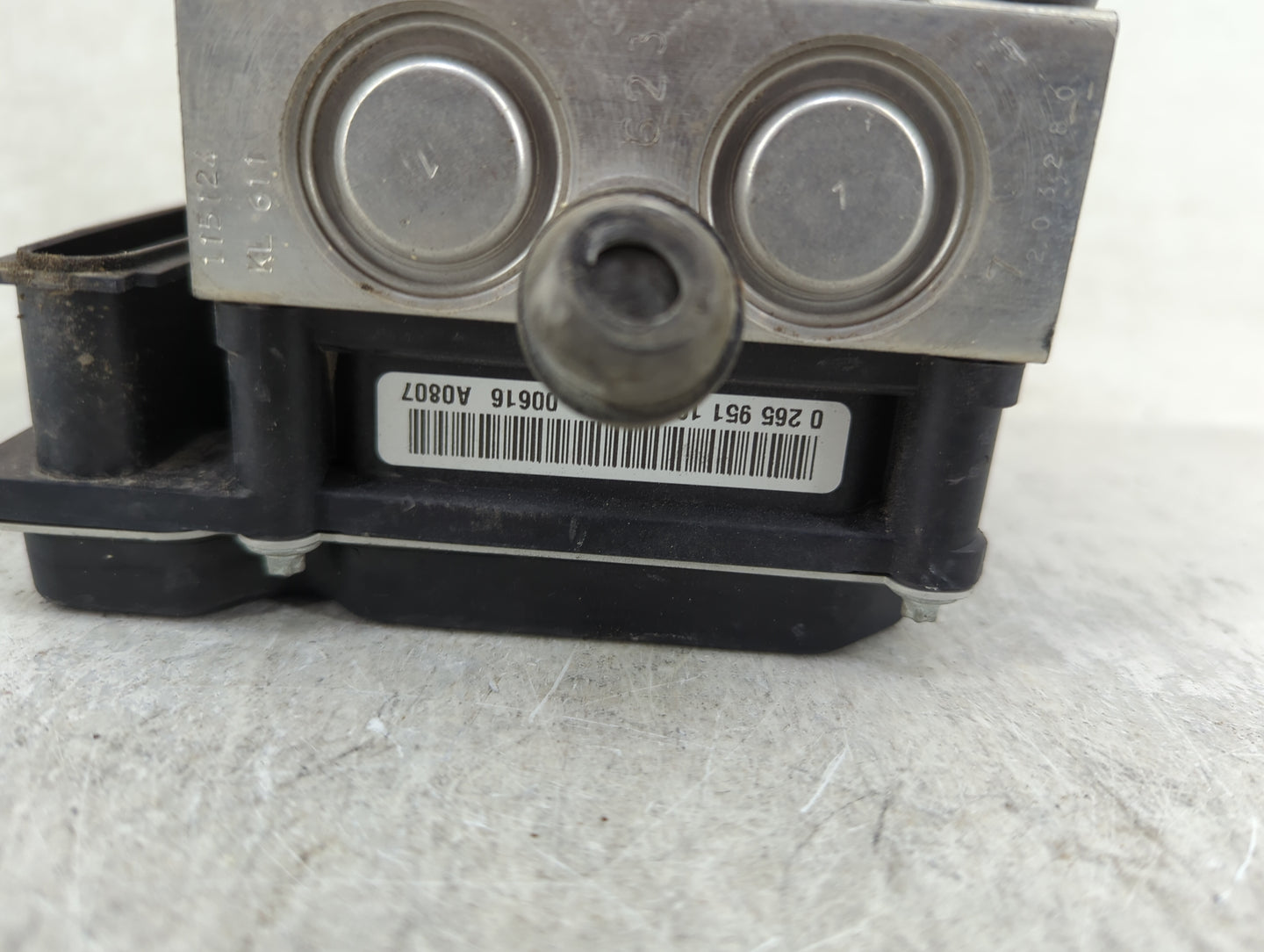 2010-2011 Toyota Camry ABS Pump Control Module Replacement Fits Fits 2010 2011 OEM Used Auto Parts - Oemusedautoparts1.com