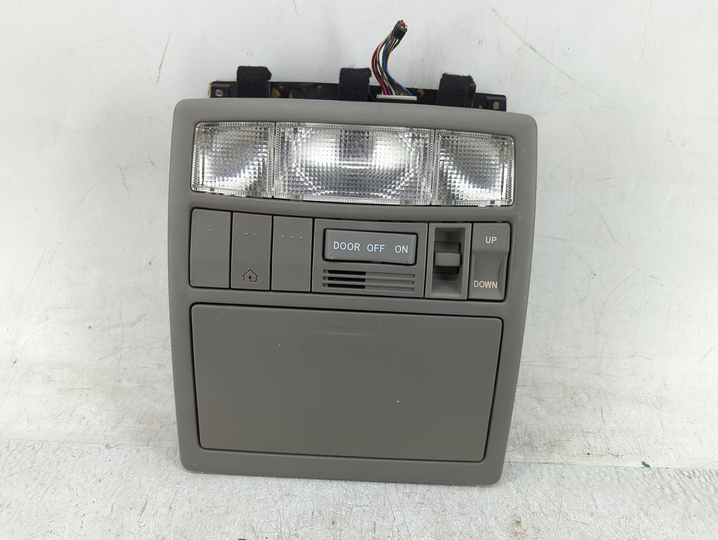 2007-2011 Toyota Camry Overhead Roof Console - Oemusedautoparts1.com