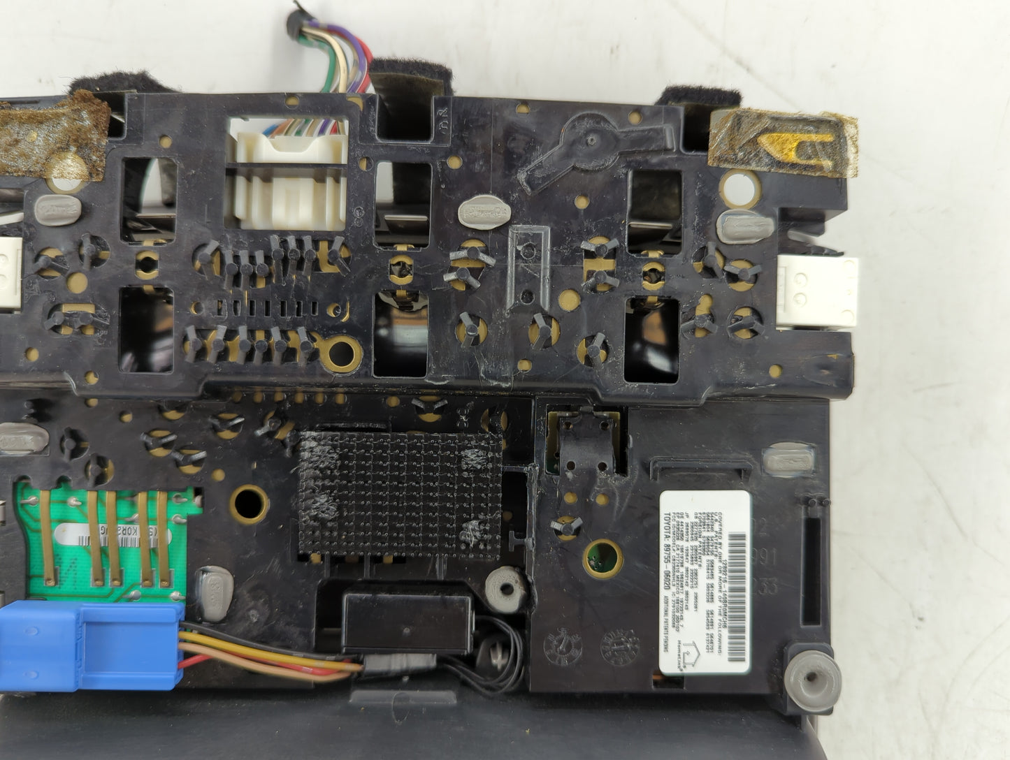 2007-2011 Toyota Camry Overhead Roof Console - Oemusedautoparts1.com