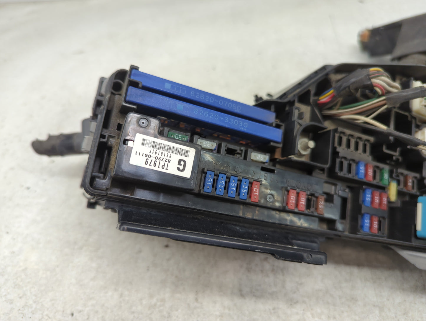 2007-2011 Toyota Camry Fusebox Fuse Box Panel Relay Module P/N:82720-06111 Fits Fits 2007 2008 2009 2010 2011 OEM Used Auto 