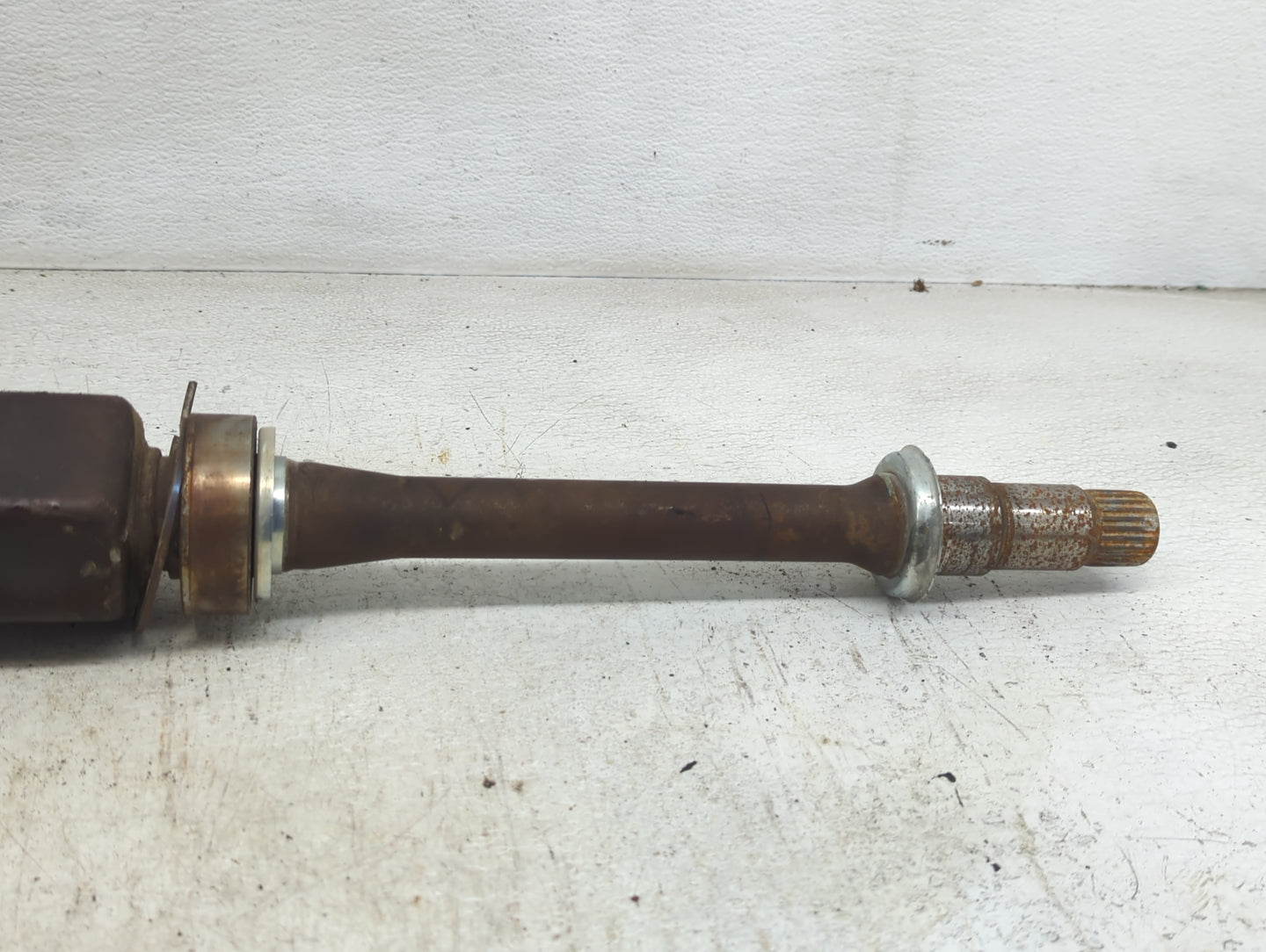 2010-2011 Toyota Camry Axle Shaft Front Driver Cv C/v - Oemusedautoparts1.com