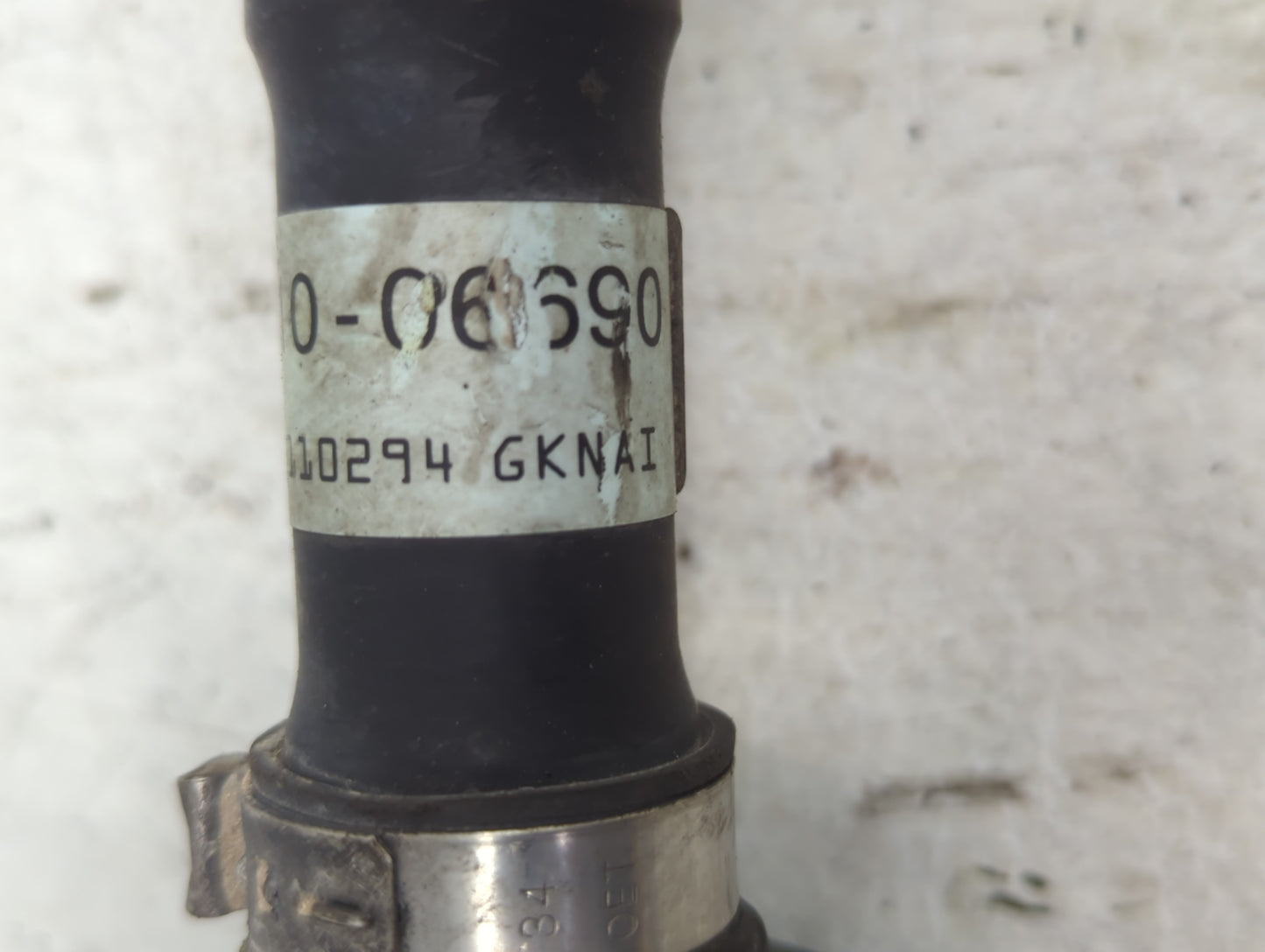 2010-2011 Toyota Camry Axle Shaft Front Driver Cv C/v - Oemusedautoparts1.com