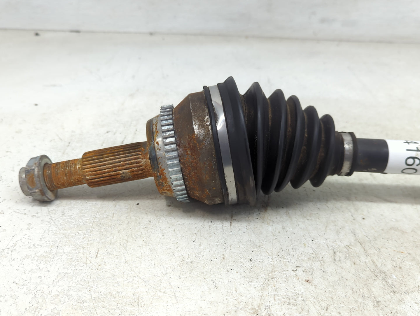 2010-2011 Toyota Camry Axle Shaft Rear Driver Cv C/v - Oemusedautoparts1.com
