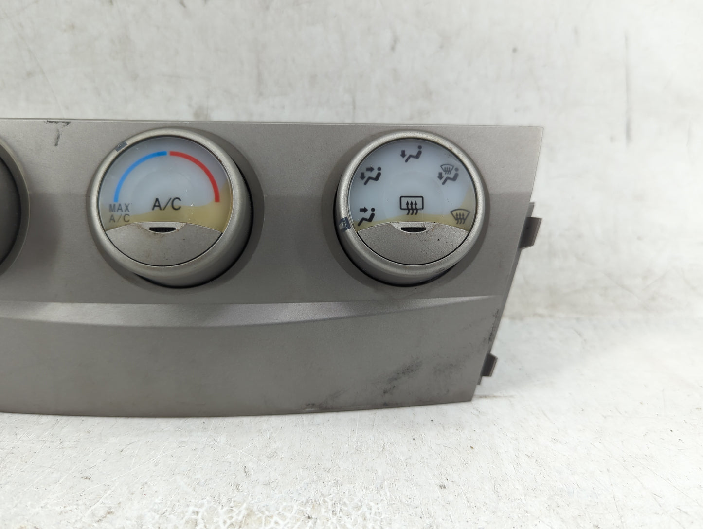 2010-2011 Toyota Camry Climate Control Module Temperature AC/Heater Replacement P/N:55900-06200-B Fits Fits 2010 2011 OEM Us